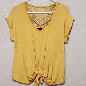 BUNDLE $ALE - Almost Famous Lace Back Blouse with Tie Front Sz L